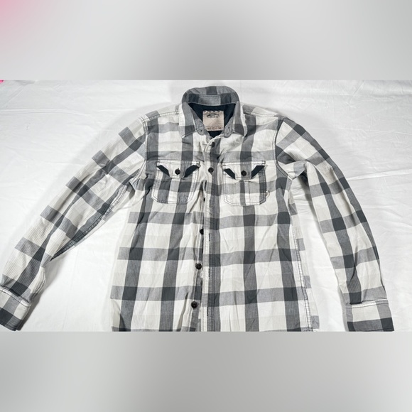 Vans Gray and White Plaid Button-Up Shirt. Size Medium - Picture 1 of 5